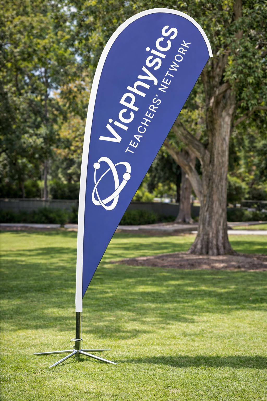 Custom teardrop flags and feather banners for university orientation week