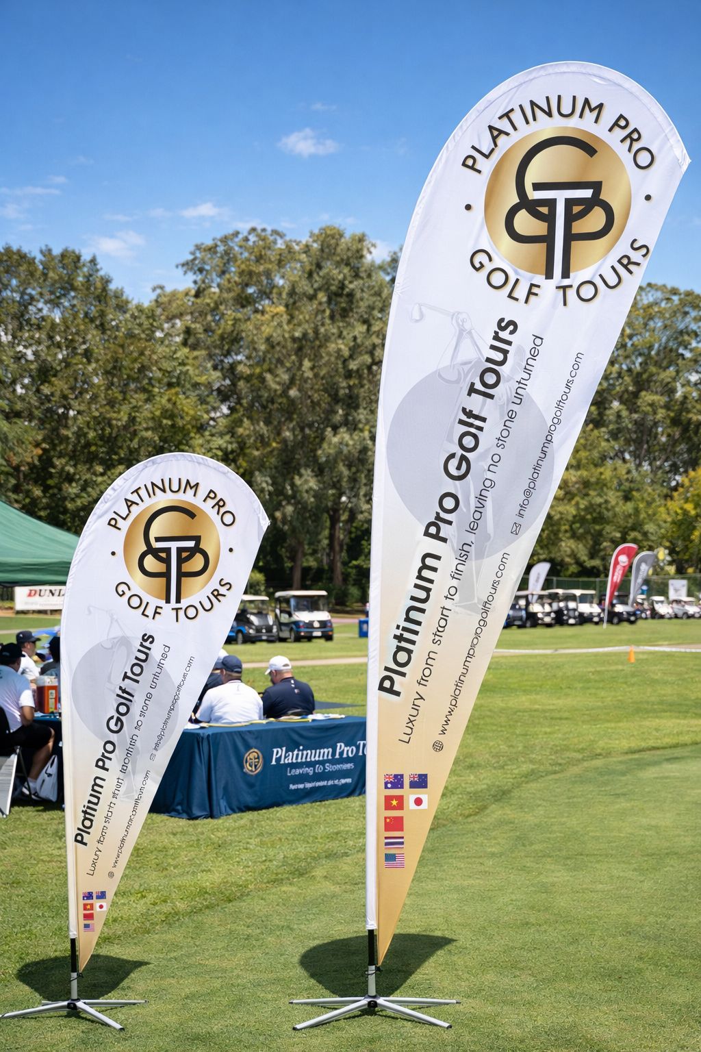 Custom teardrop banner Sydney for golf tournament sponsor